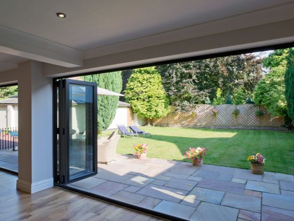 bifold door